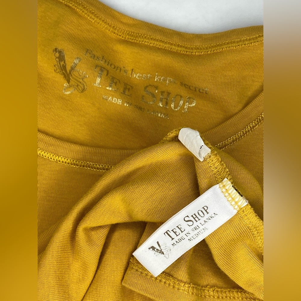 VS Tee Shop T-Shirt - Picture 3 of 4